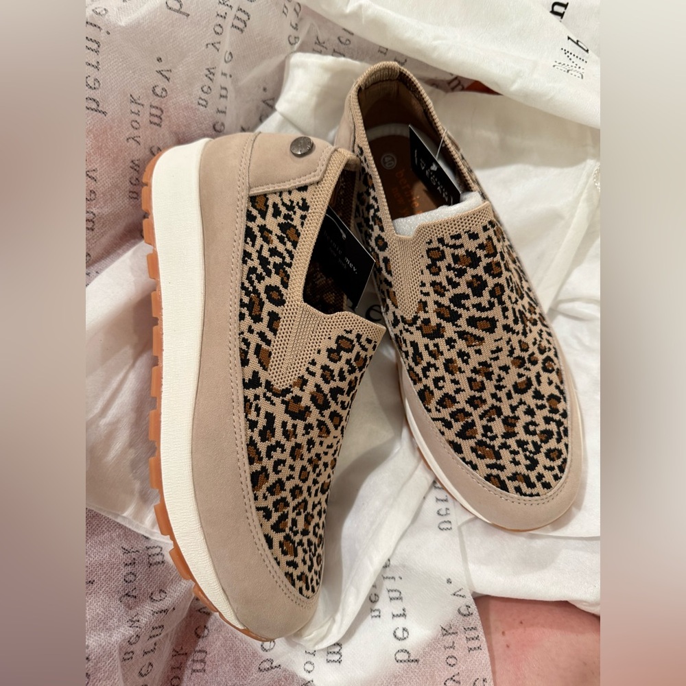 bernie mev. Leopard Knit Slip-On Sneakers in Beige and Black Size 40/9